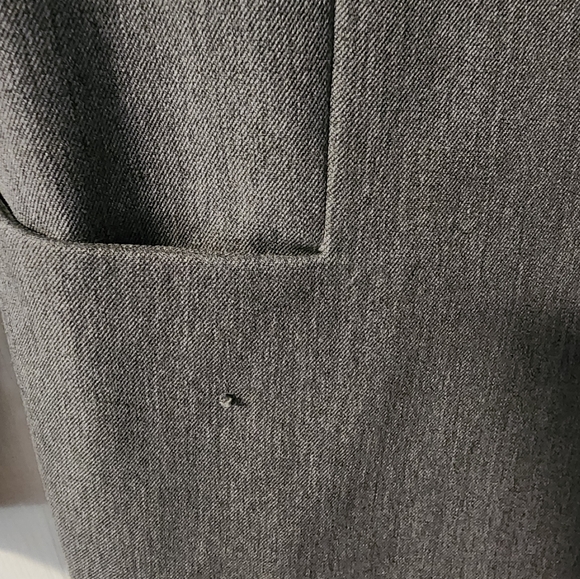 Express 3/4 Sleeve Grey Suit Set - Picture 3 of 8